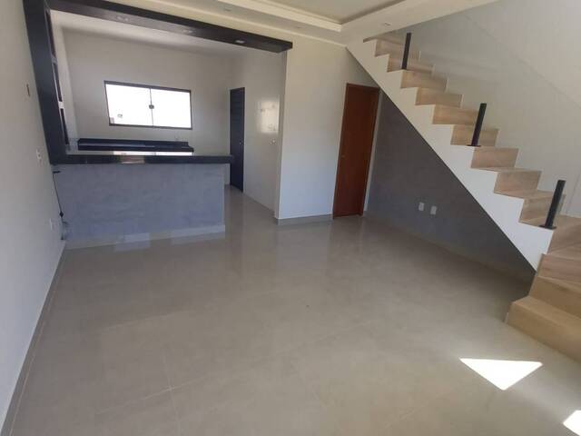 Casa para Venda em Maricá - 3