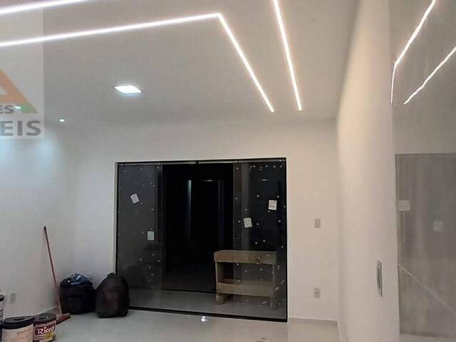 Casa para Venda em São Gonçalo - 4